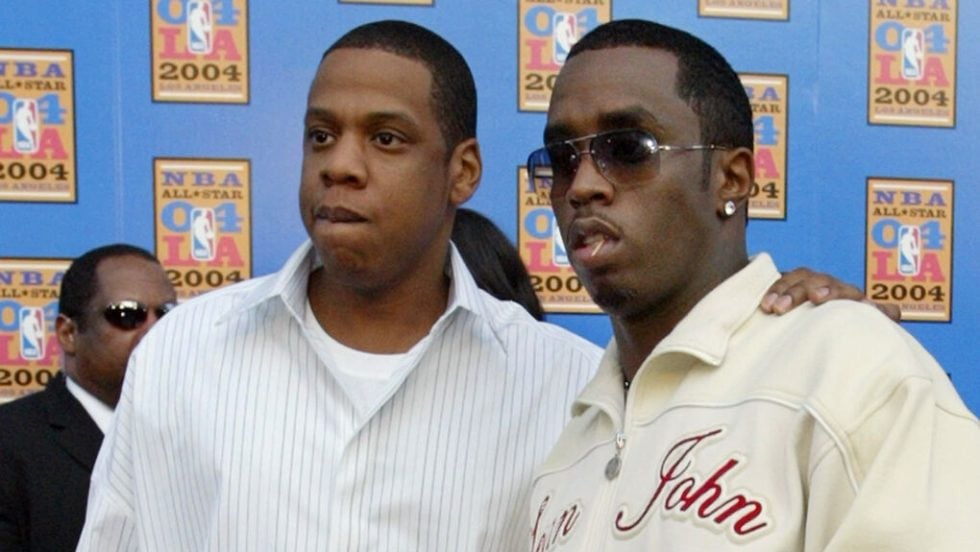 Ο Jay-Z και ο Diddy σε παλαιότερη κοινή εμφάνιση σε αγώνα μπάσκετ